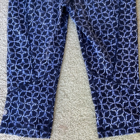 Talbots T by Talbots Cropped Length Stretch Leggings Size MP navy print - Picture 4 of 6